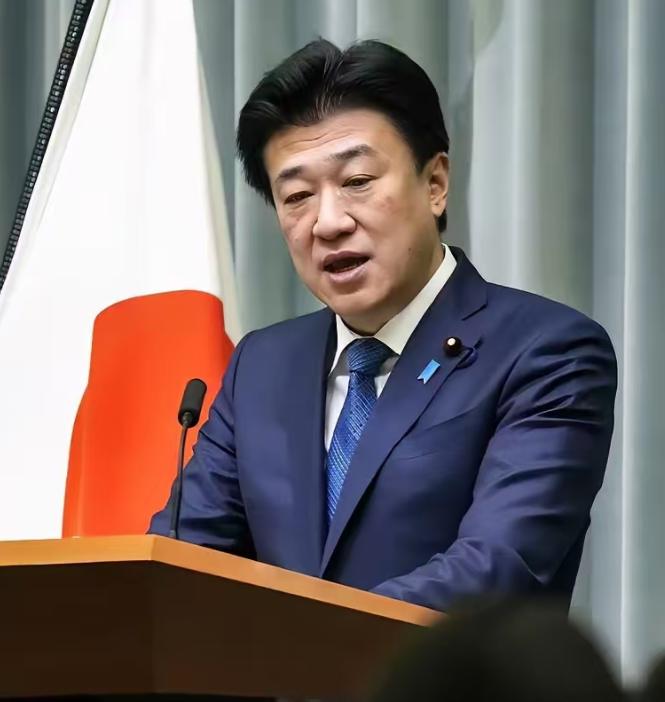 日本急了，要求马上谈判！1月7日，日本官房长官木原稔在例行记者会上公开承认：