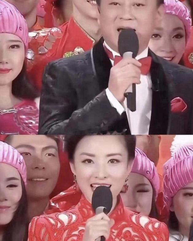 突然发现个奇怪的事情，之前的春晚一开始，主持人就会说“中国中央电视台”，而现在的