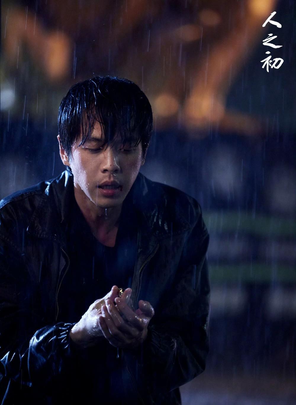 赵丽颖张若昀新剧扑街？2000万播放量这道坎，已经筛掉了95%的演员！别再盯着