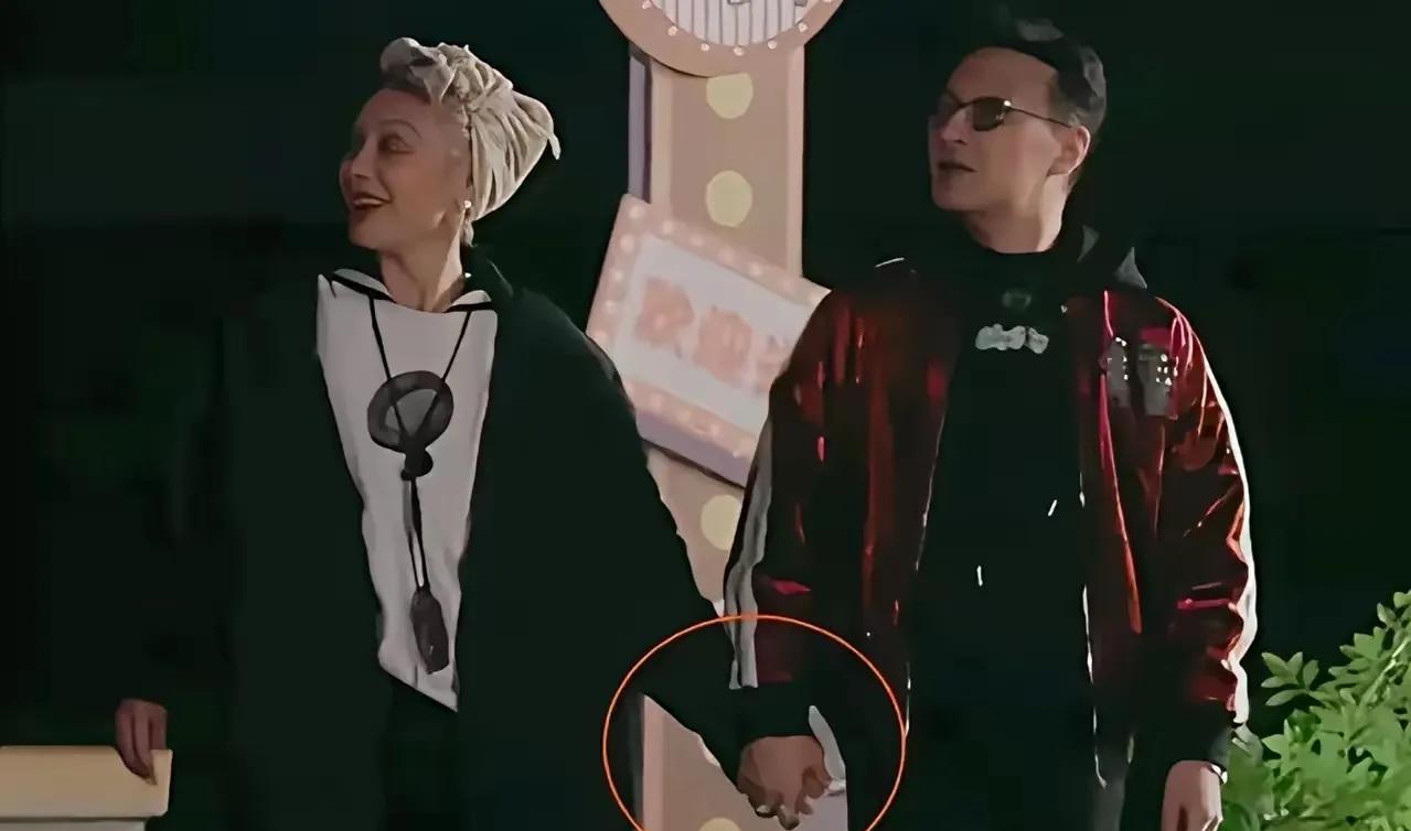 实话实说，他真的有讨女人喜欢的本领。近期，汪峰牵手宁静的画面冲上热搜，有人庆幸