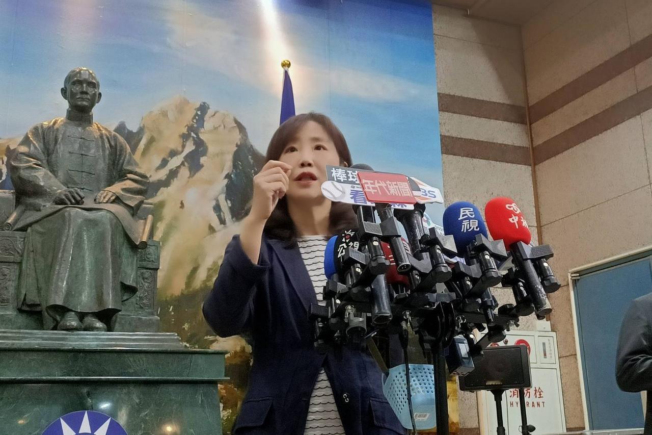 蓝营高层出手逼萧敬严退选？郑丽文：不应由主席处理类似案件梅花新闻网简立欣/