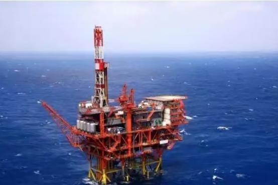 南海有大量的石油资源，为什么中国不开采？其实原因很简单，越南已经在那里开采了，如