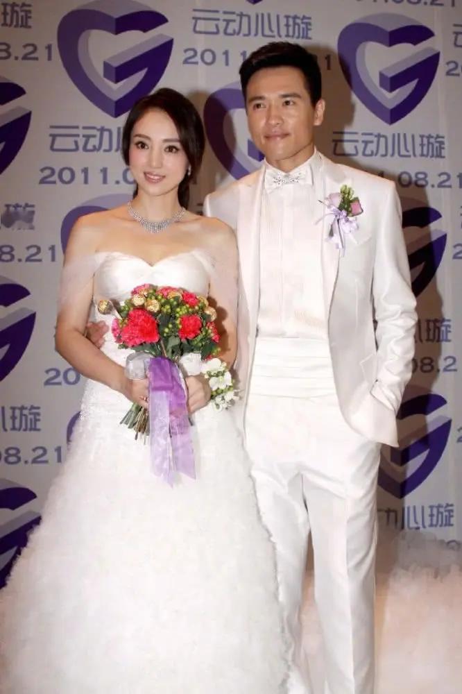 董璇与张维伊的大同中式婚礼，才是藏在细节里的顶级浪漫！这场被她打满分的仪式，每帧