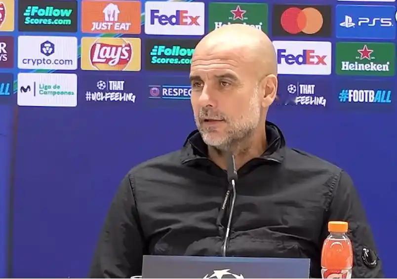 瓜迪奥拉对哈维·阿隆索的建议是：“让他自个儿尿吧，只要他撒的不是古龙水，对他就一