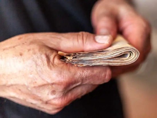 基金公司收入报酬, 应由基民回报说了算