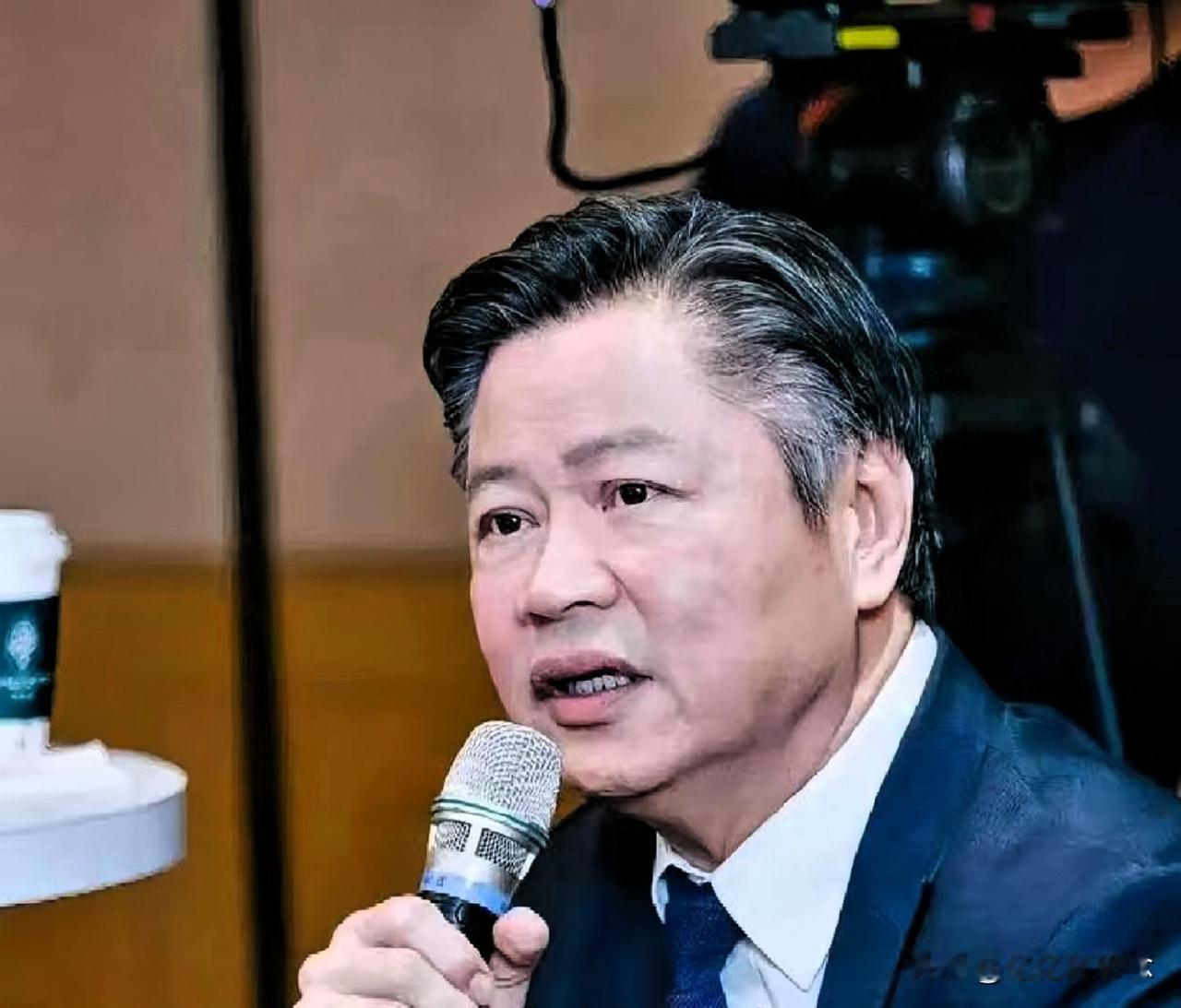 刚得知一个消息！差点就惊掉了下巴！又一暖心之举！大陆高校福建农林大学聘用赖岳