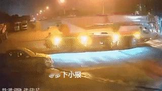 人人都在谈论斩杀线，这才是真正的斩杀线啊。1月18日晚8点26分，地点不详，两