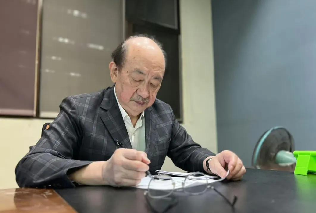吴思瑶说让子弹飞一会，结果等来柯建铭一堆屁话726大罢免大失败，在野党点名赖清