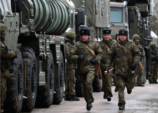 俄军开始分割乌军多布罗波利耶防御区据里多夫卡新闻网消息，俄军部队沿T-05-