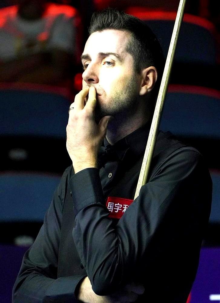 被骂了十年打法难看，把斯诺克打成催眠术，结果人家一个赛季就拿了三个冠军。说的