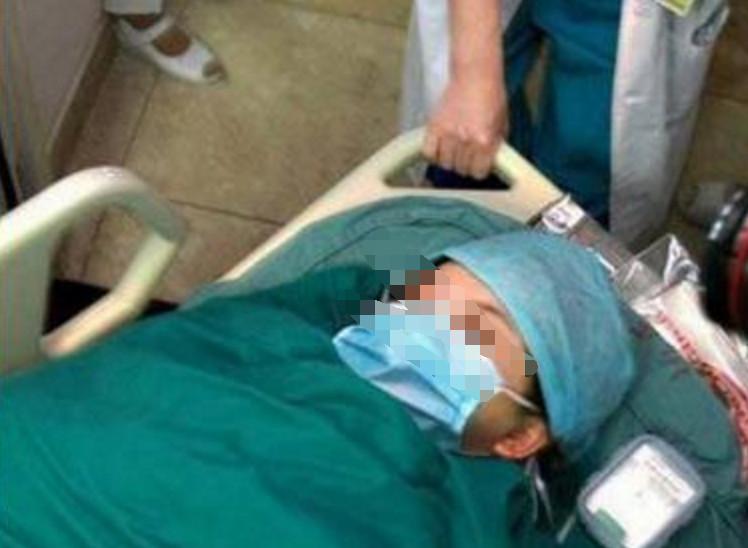 孕妇7个月含泪生下早产儿, 不久便离开人世, 背后的原因让人落泪!