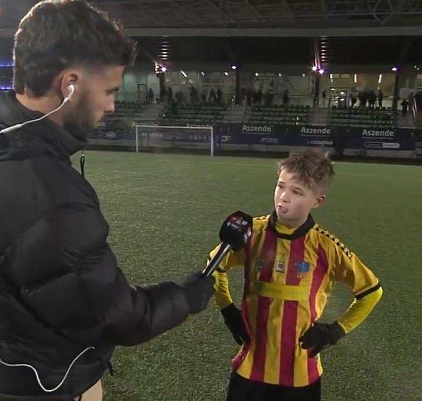 伊布风格丨西班牙小孩尼科·加里多：巴萨没有要我。我想，等我长大了，他们会向我解释