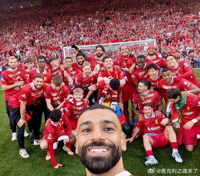 镜报评论萨拉赫的离开：萨拉赫离开会使英超缺少真正的星味英格兰最好的两名球员凯恩和