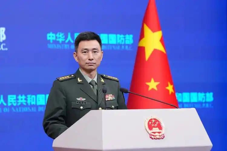 没有任何退路可言！很多人一听国防部的狠话，第一反应是"又在喊话了"。但我要说：这