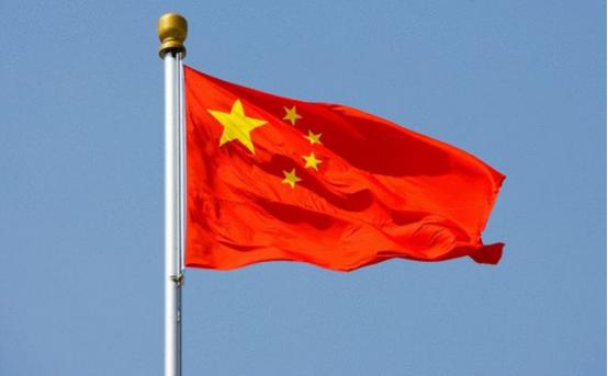 70多年血泪教训换来的顶级清醒！砸锅卖铁养出两个白眼狼，又差点被老大哥带进沟里，
