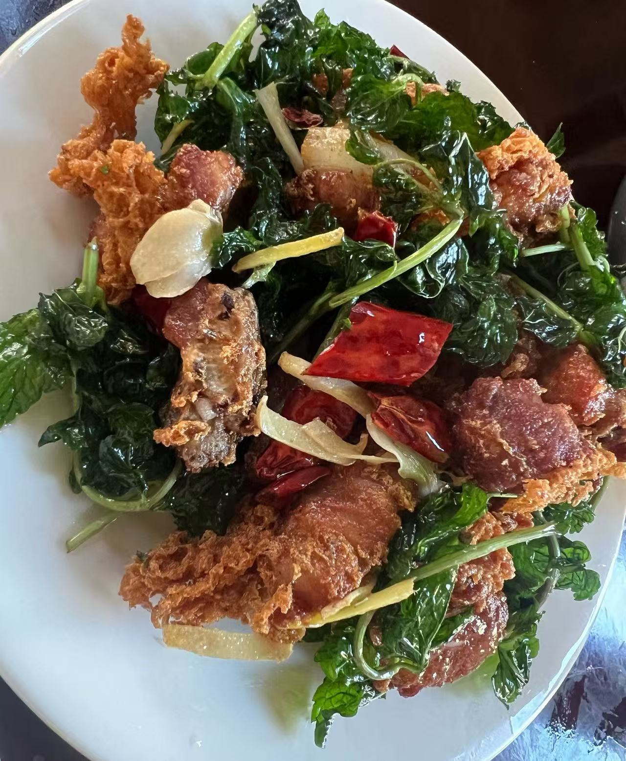 云南芒市美食，这家小店值得冲！