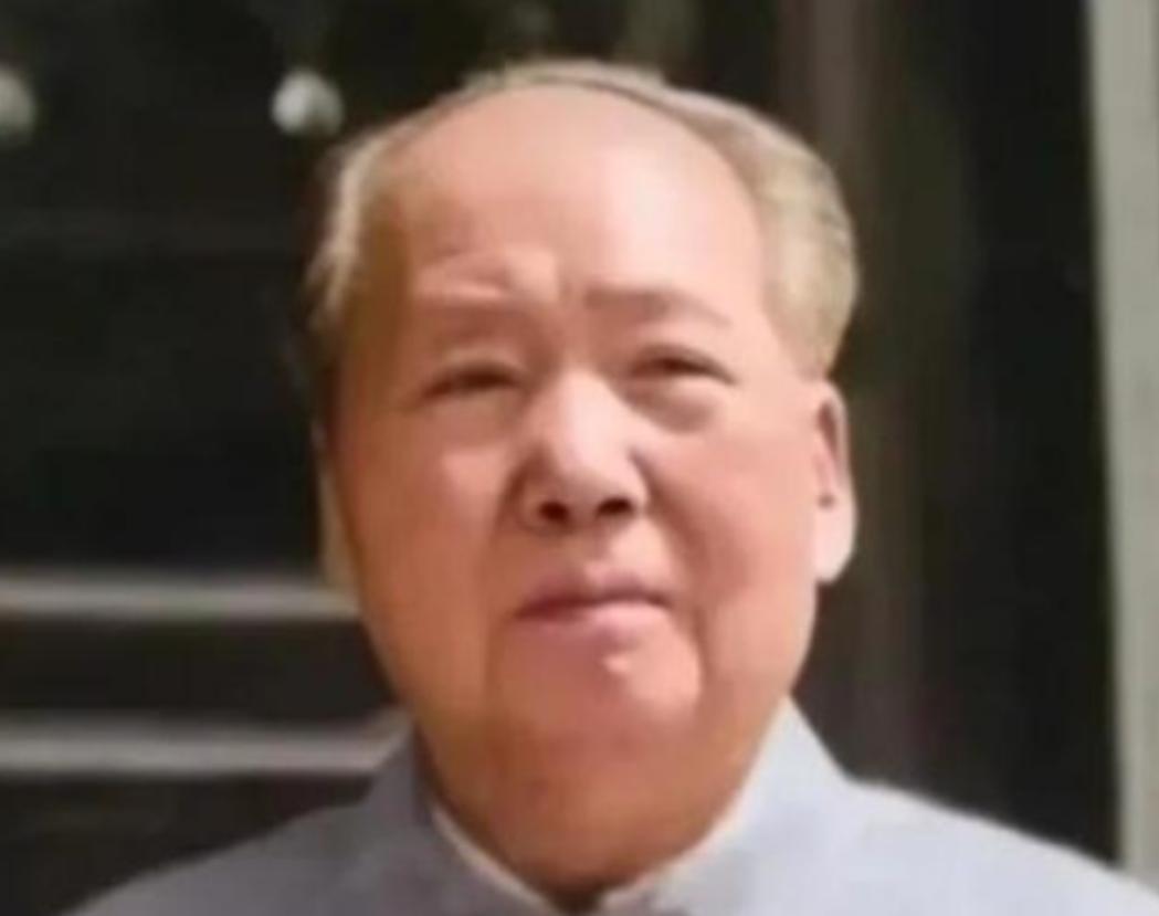 1975年，已经82岁高龄的毛主席突然问身边的人：功德林里，还有国民党战犯吗