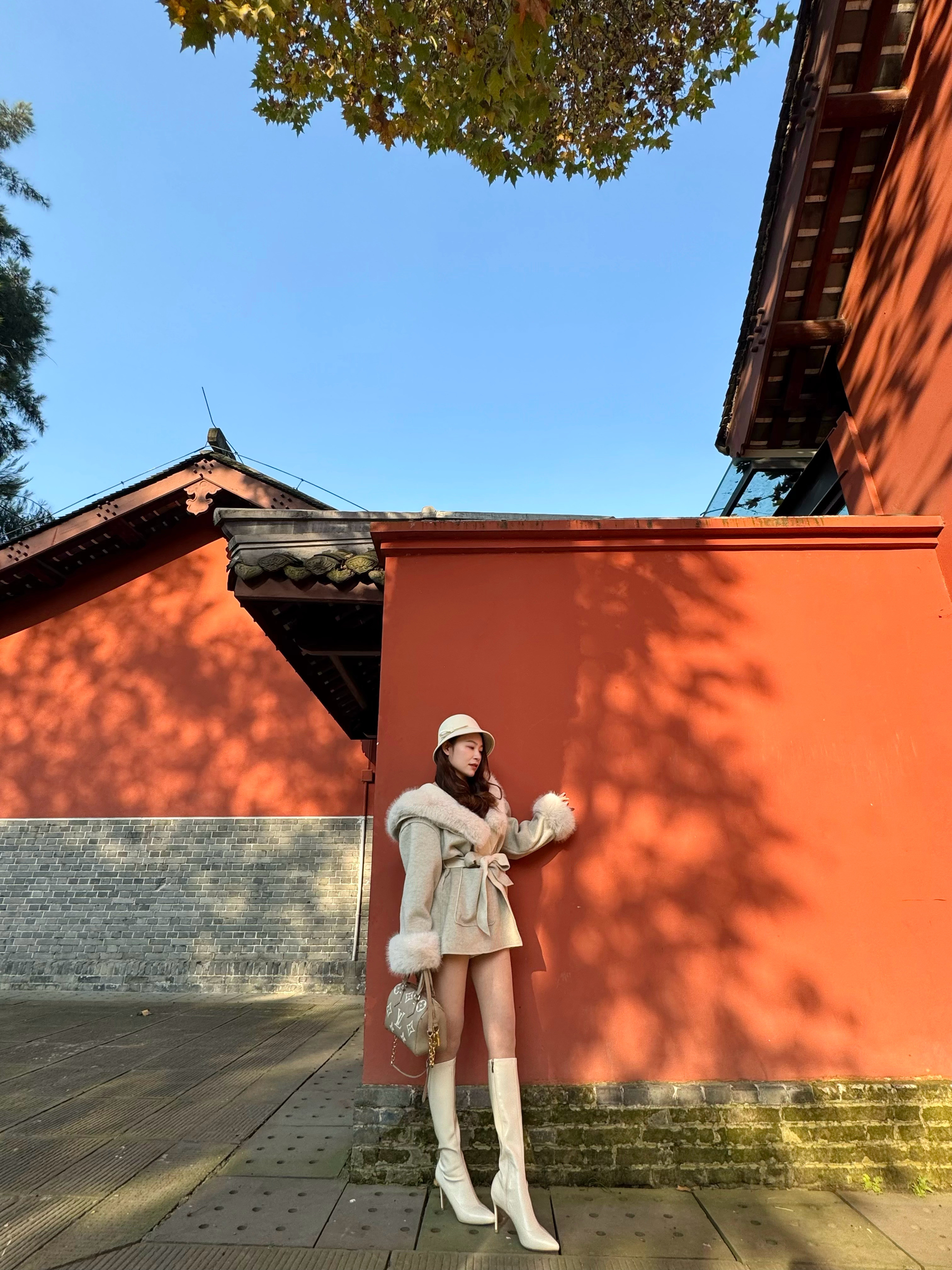 在这个落叶像雪的季节🍂