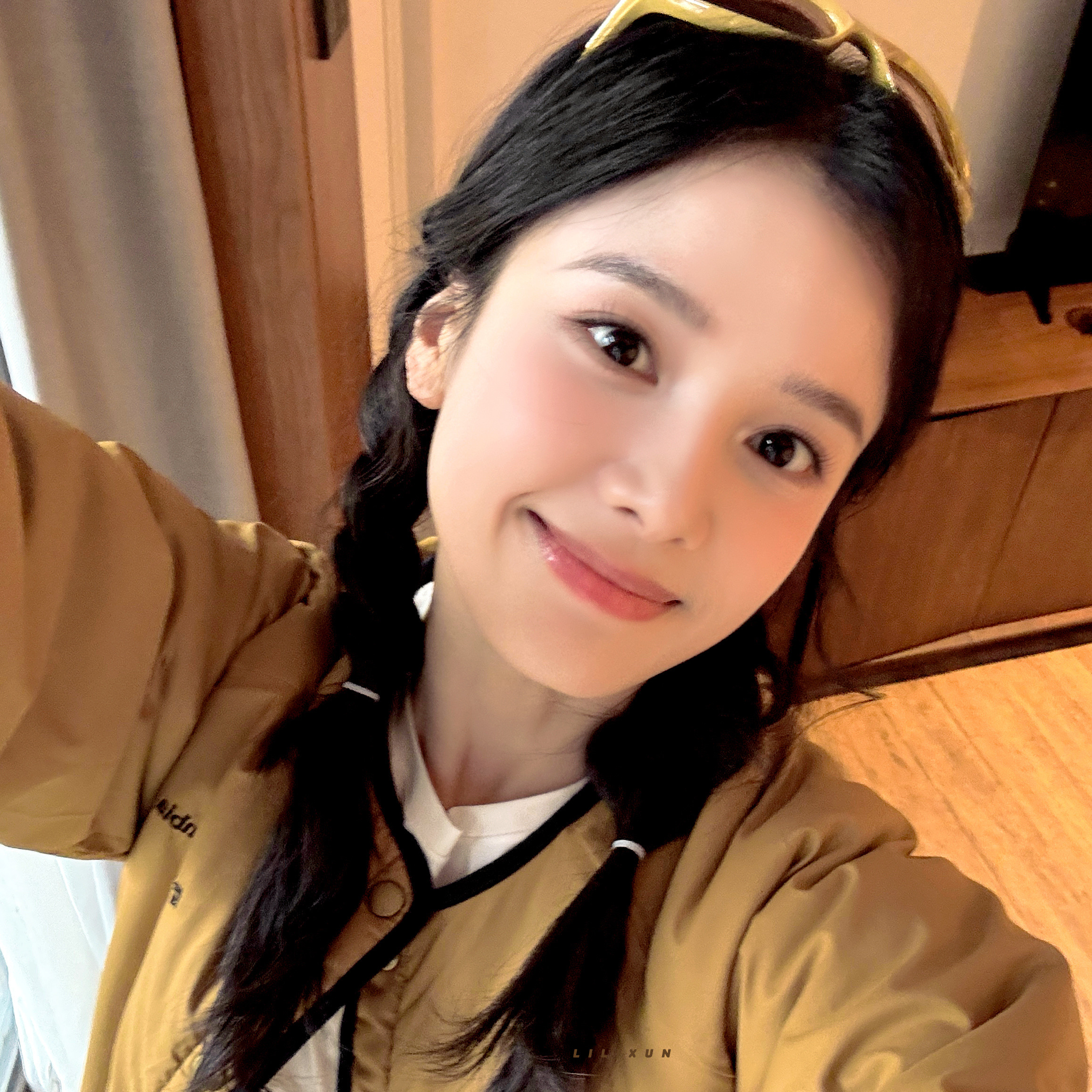 秋天的味道🍂-张婧仪头像​​​