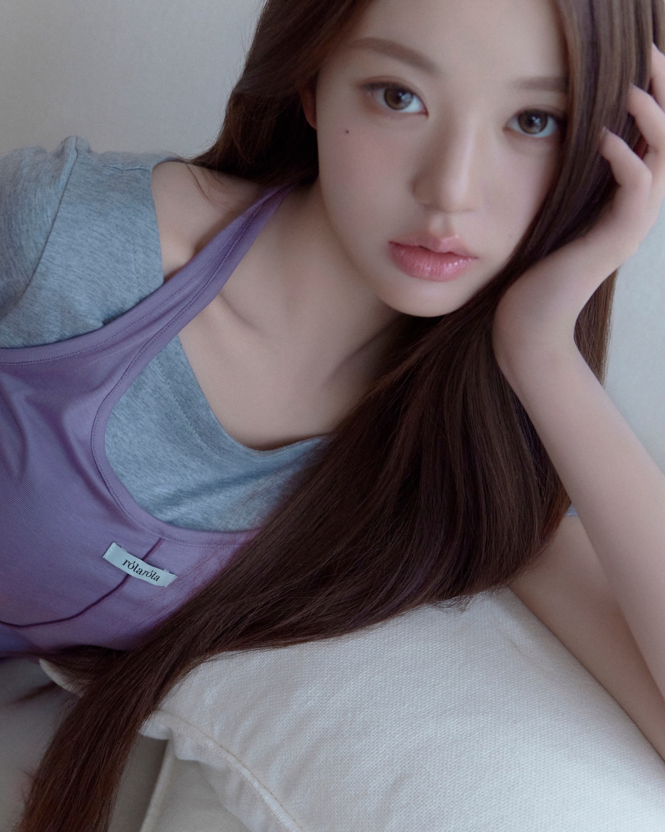 曝知名男明星群聊发张元英照片满分女张元英💯美成这样被夸很正常