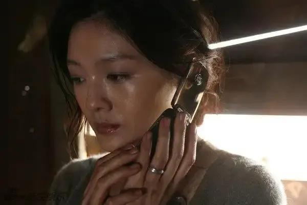 小S搬回娘家也没用？S被送去急诊了！看来大S去死真正难过的也就只有具俊晔和S