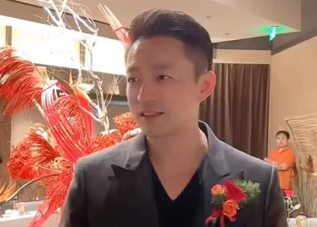 汪小菲事业再攀高峰！上电视台畅谈理念，马筱梅满心爱意相随汪小菲和大S离婚后，事