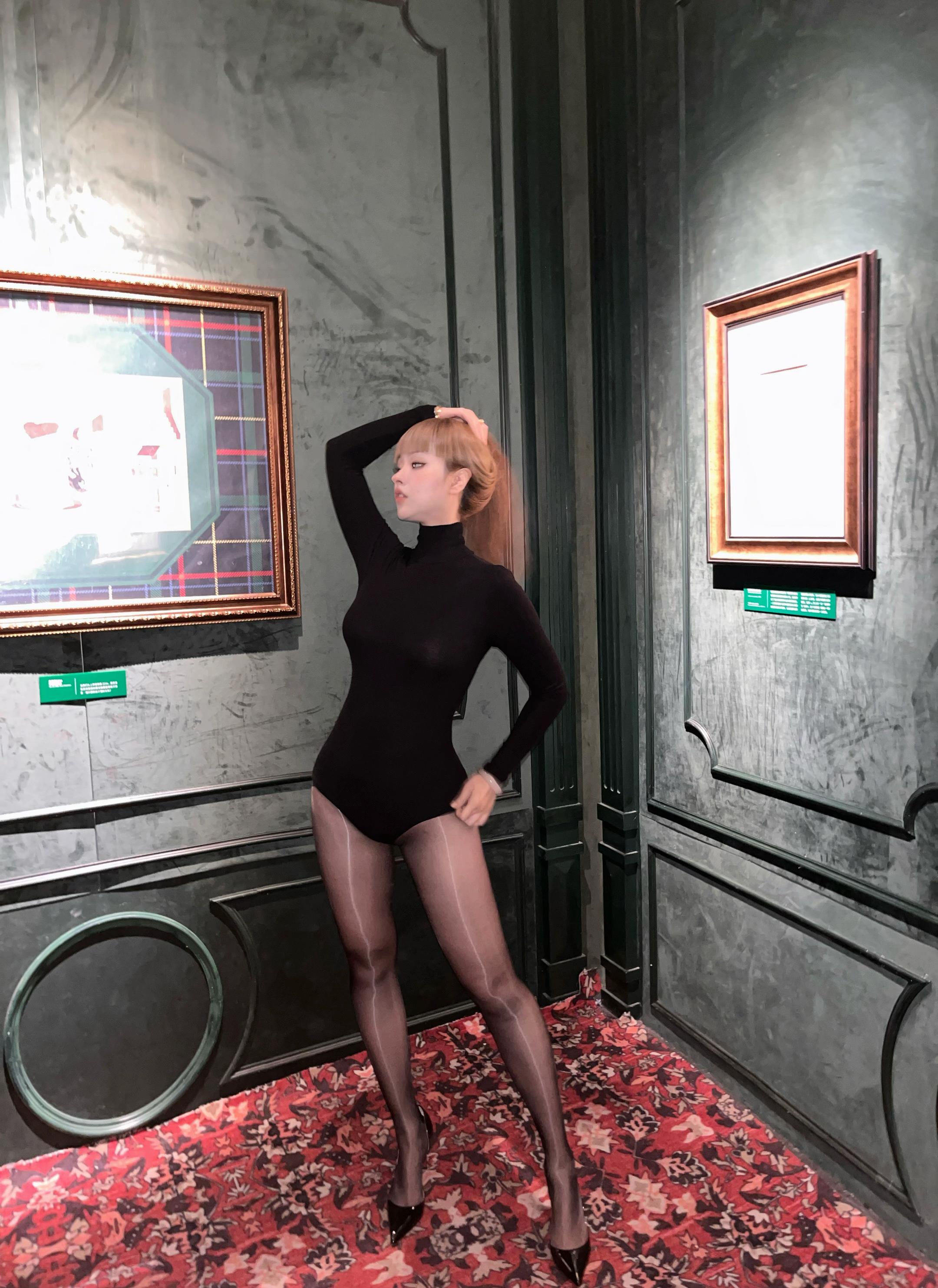 我不喜欢把自己的辛苦让别人看到，我就想赢的轻松点，那就付出十倍努力！