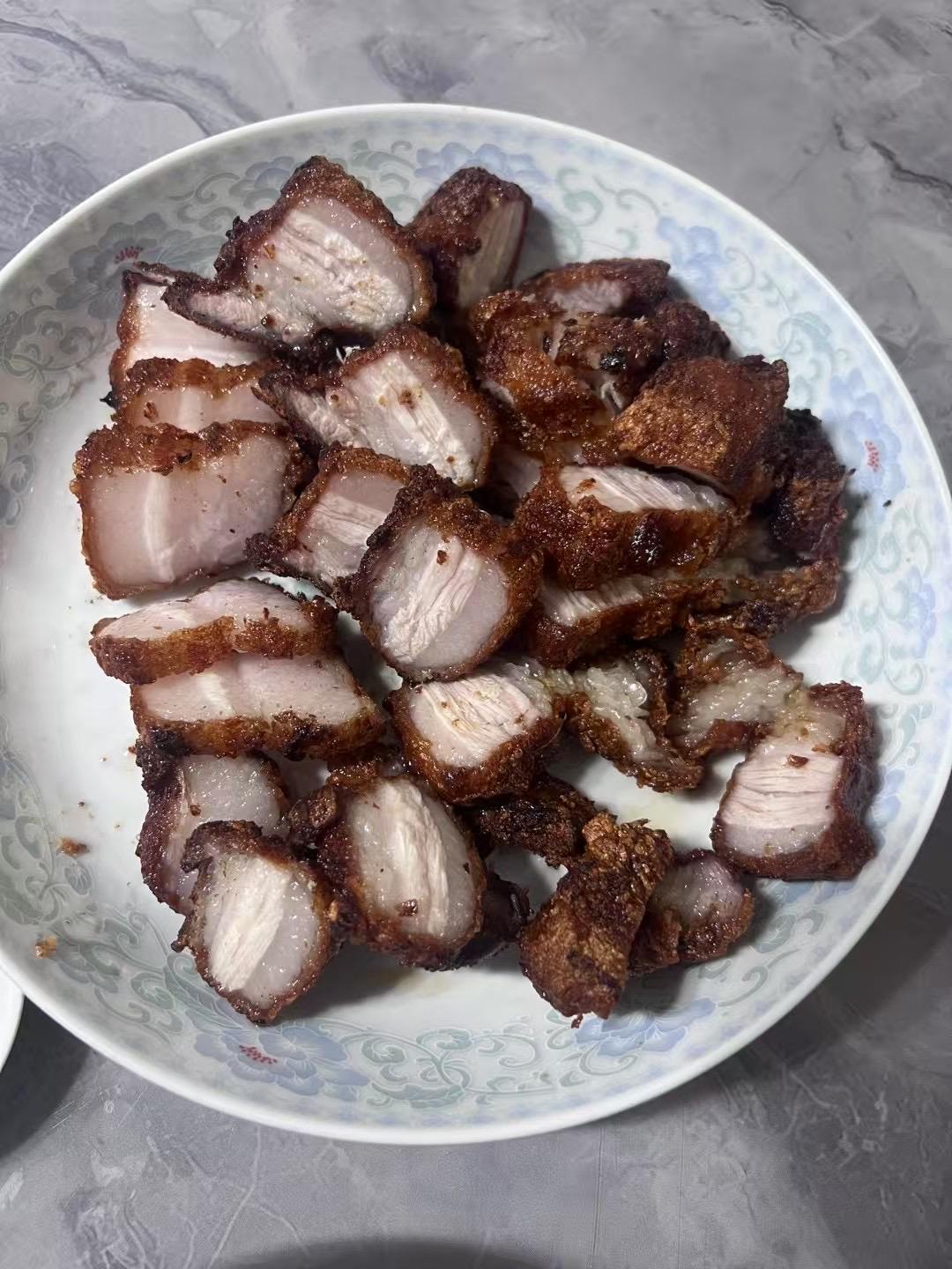 作为一个湖南人，以前没有吃过粤菜之前，我就认为粤菜是我个人完全接受不了的😄