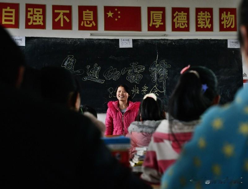 提高初三孩子数学成绩，有不少办法。首先得找到学不好的根源。基础不牢是常见问题，像