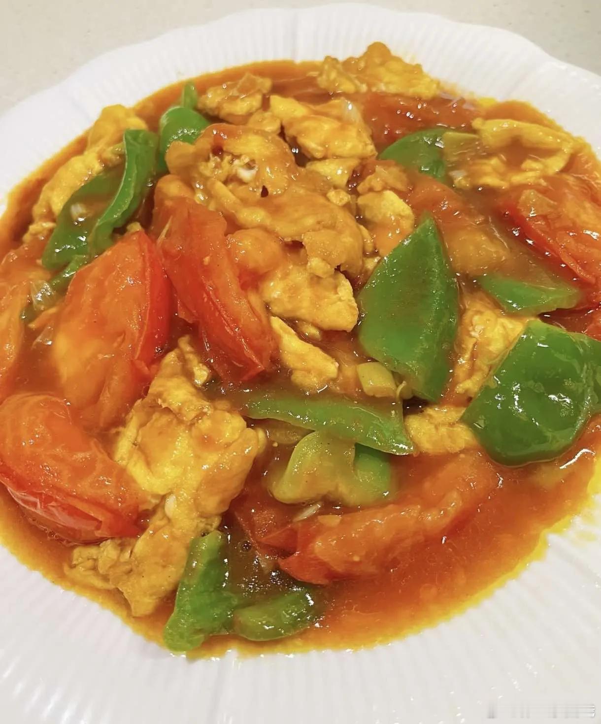 西红柿🍅炒鸡蛋，再来一碗米饭🍚