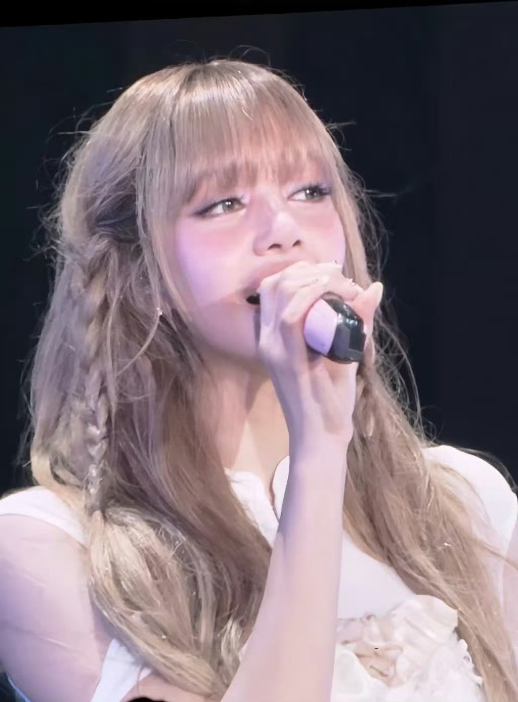 Lisa你让我灵魂一震Lisa这个状态真的好到爆绝了​​​
