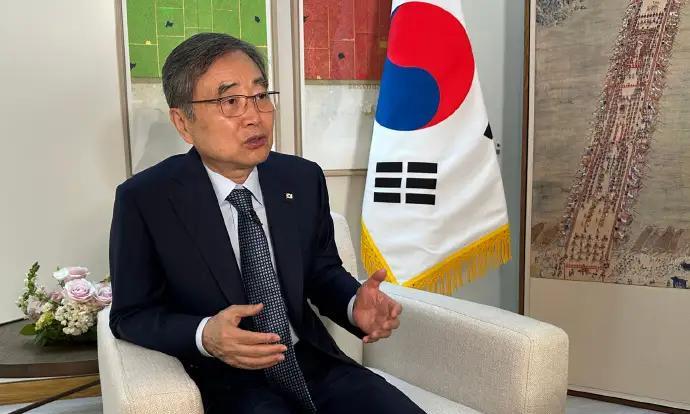 韩国李在明害怕了，“跪求”美国帮忙缓和半岛局势，韩国的外交部长已经放出风声，说