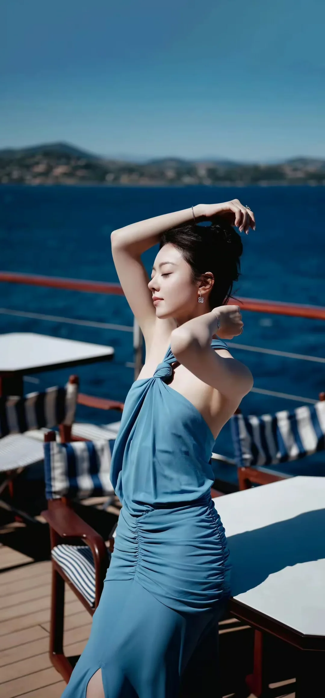 赵今麦，海洋最是衬妖娆