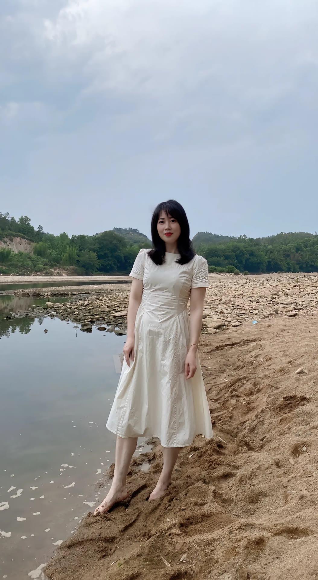 岁月如诗，教会我珍惜。愿你我都能把握当下，笑对人生。🌞一切安好！