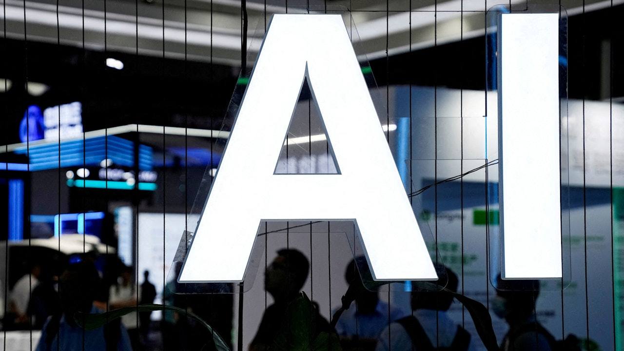 硅谷近200家初创企业联名上书白宫，请求不要切断美国获取中国开源AI模型的渠道。