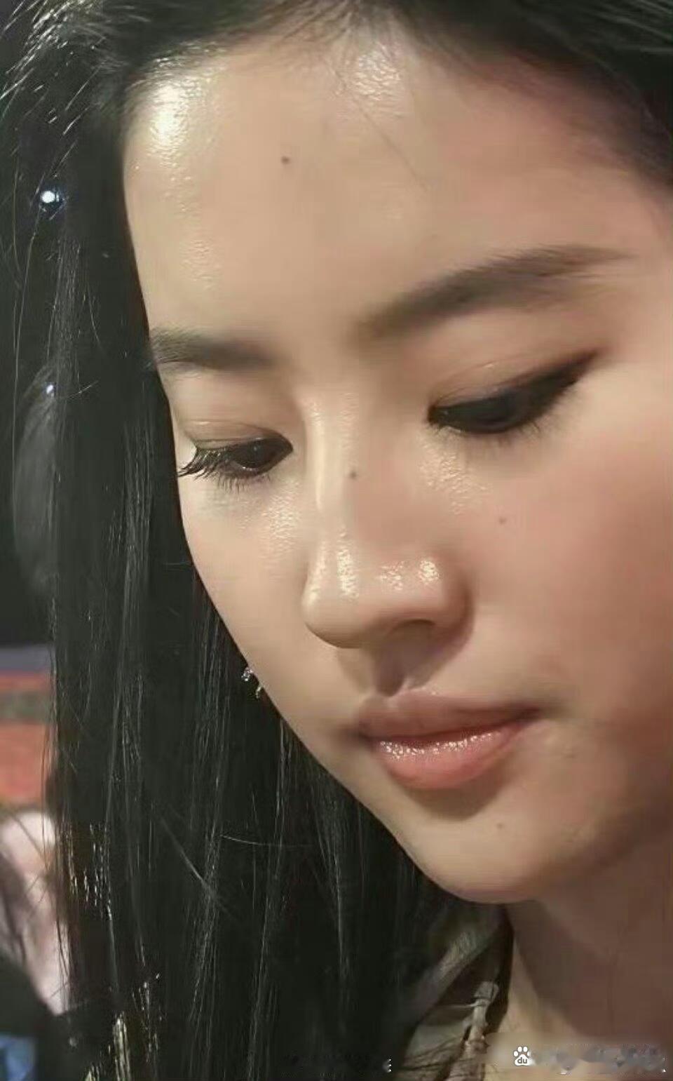 连刘亦菲都有不完美的地方，咱普通人有小缺憾再正常不过！