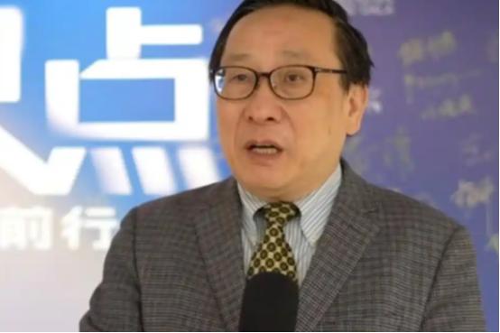 高志凯抛出一记重磅预判，信息量极大：往后十个月左右，美国人工智能泡沫就会破裂，最