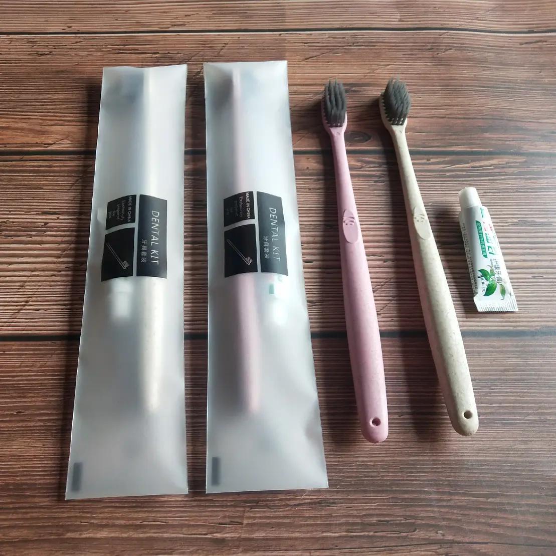 看到一个新闻，部分民宿使用的牙刷，最便宜竟然只要6分钱一支[惊恐]我立马做了