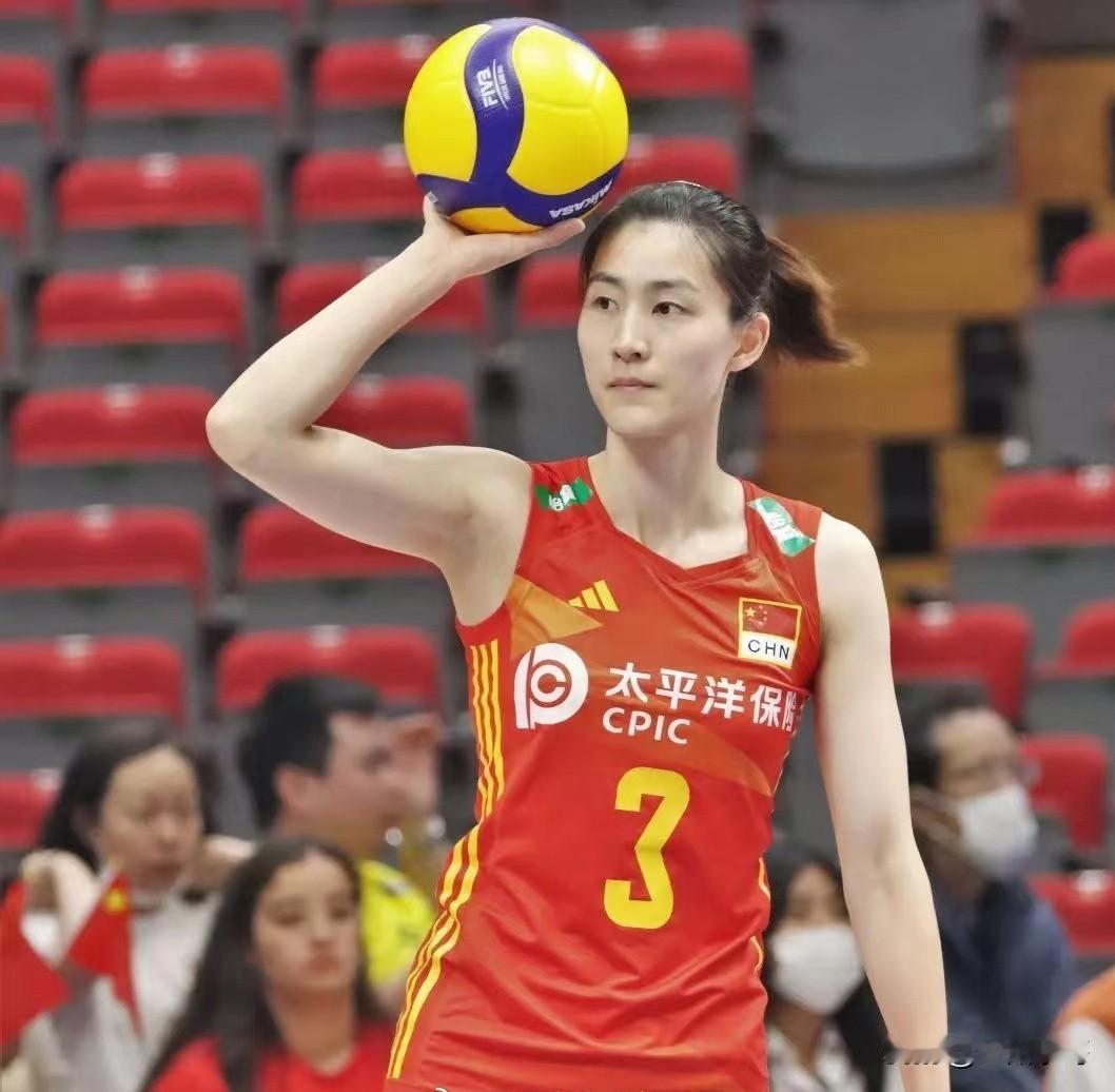 【刁琳宇不该躺这趟浑水】中国女排无缘奥运门票已经退役的中国女排最佳二传手刁琳