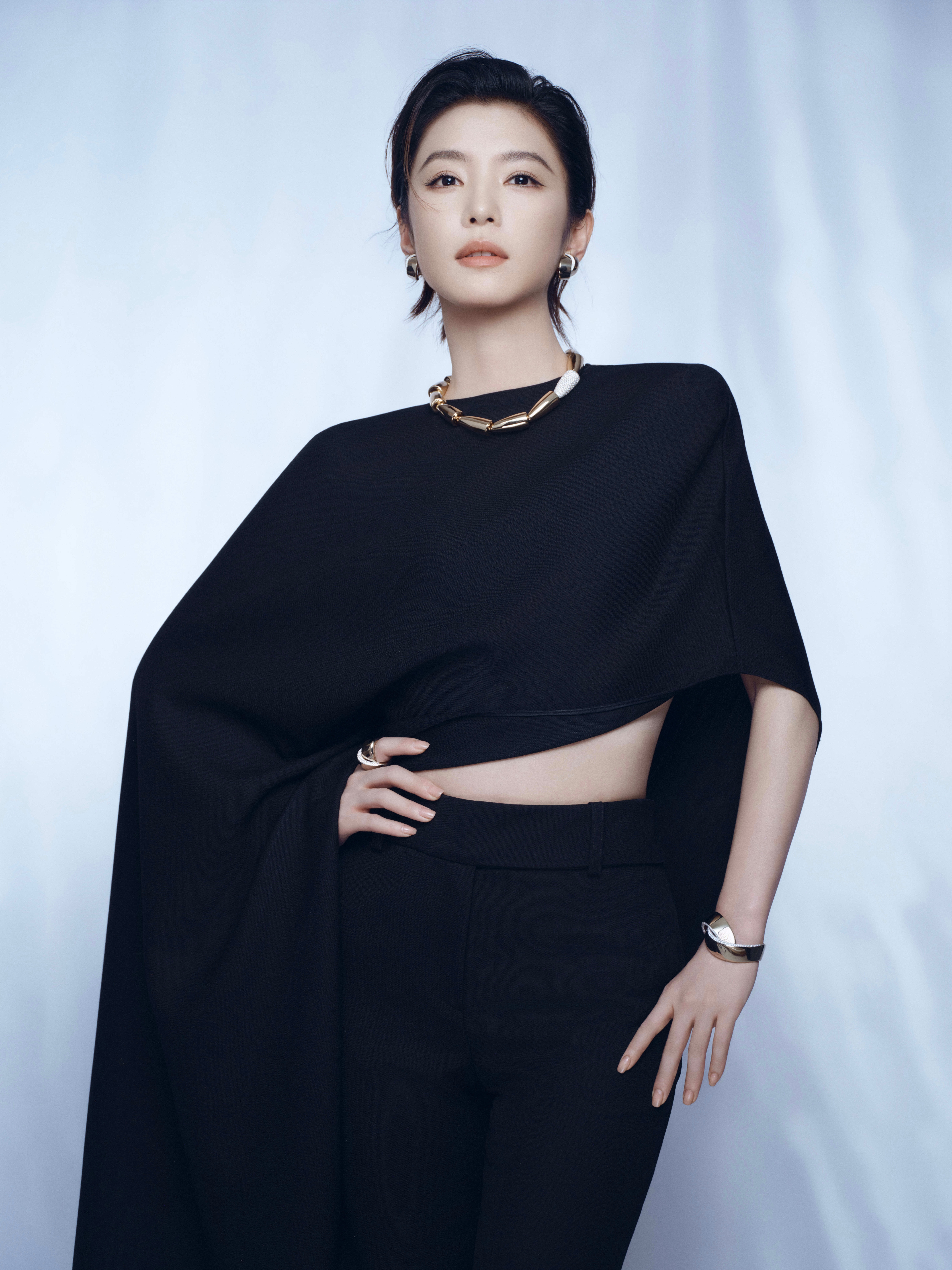 李云霄in第38届百花奖颁奖典礼出发图，一袭AlexandreVauthi