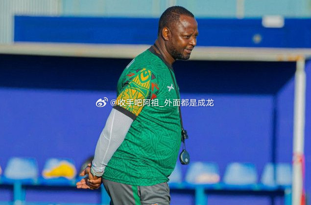 根据非洲媒体《非洲足球》的报道，本届非洲杯与摩洛哥、马里和科摩罗同分在A组的赞比