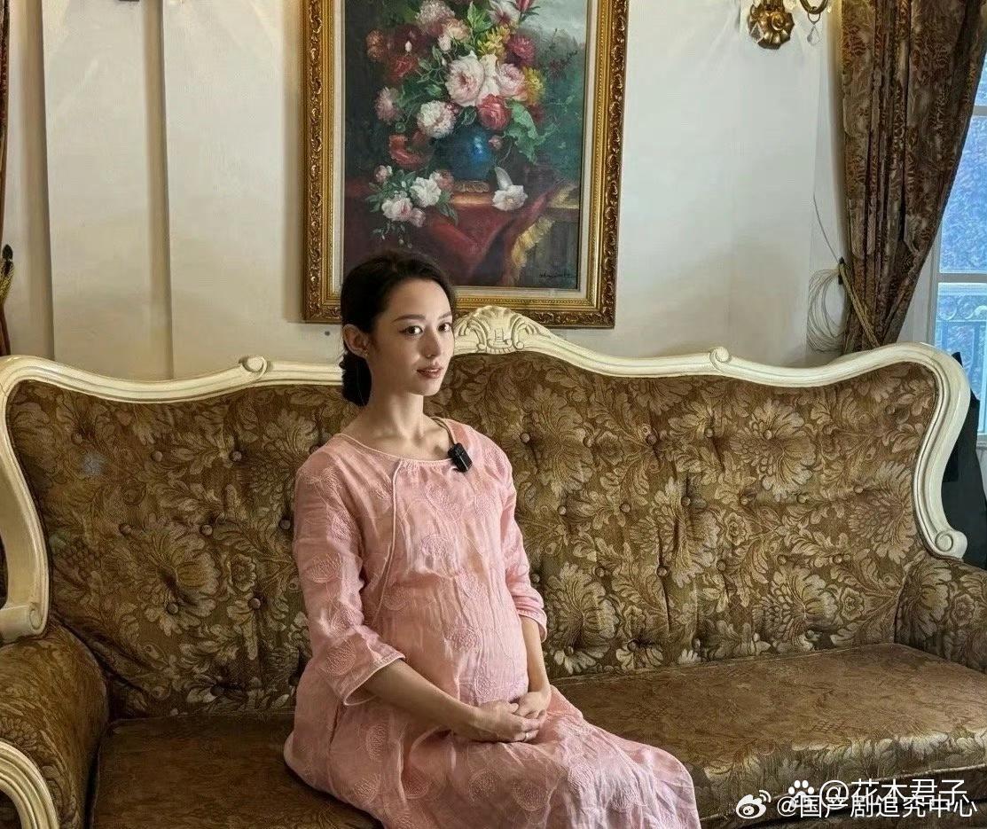 不愧是明星，怀孕期间也能美成这样！