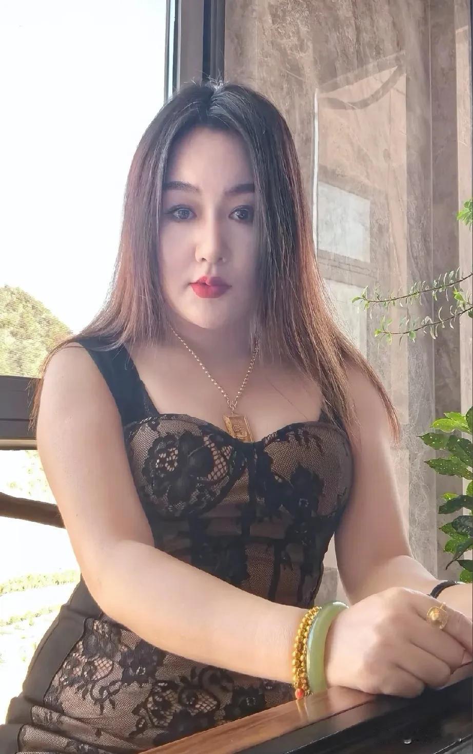 86年40岁曾经以为40岁很遥远总以为自己还年轻今天回了趟老家才发现原