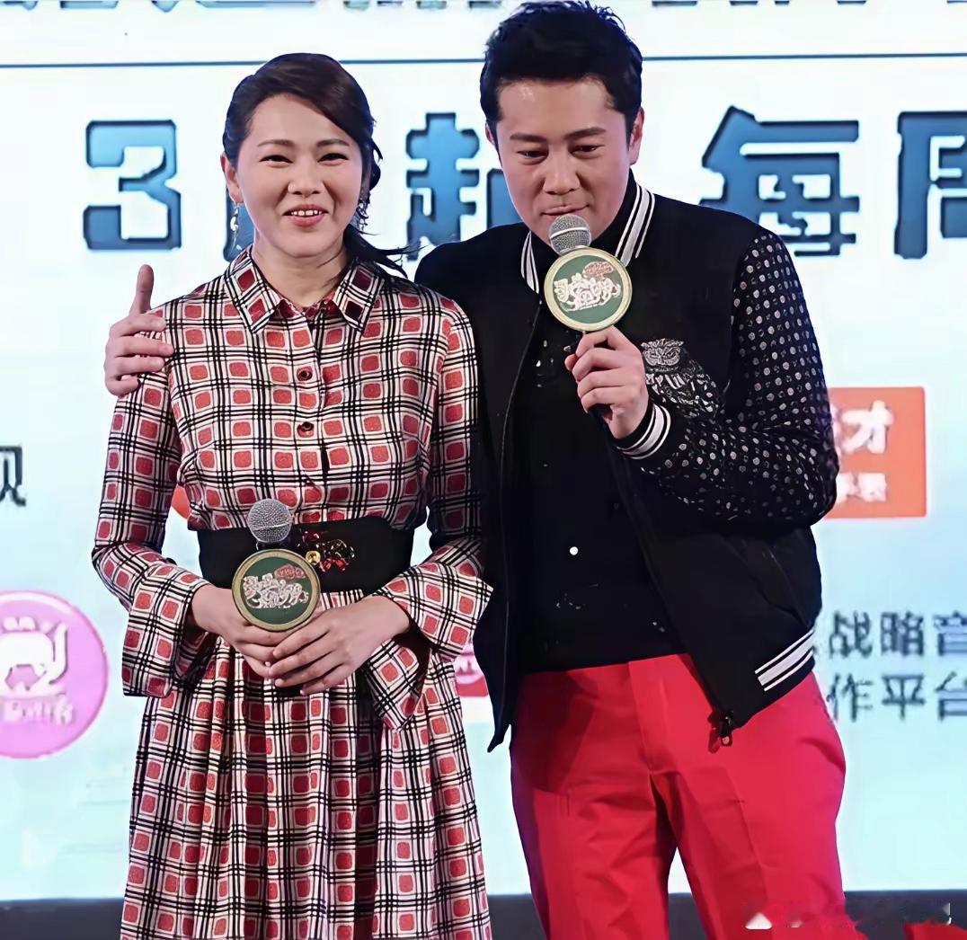 这才是线下伊能静无滤镜的样子伊能静已经58岁了，这个状态已经很好了，而且比起她的