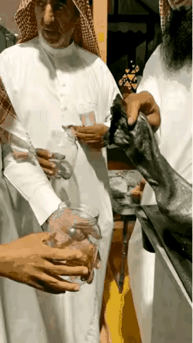 不懂就问，有人知道这个是什么吗？