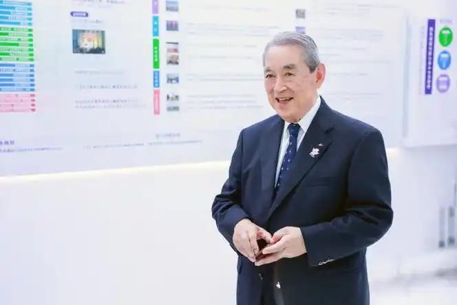 日本经贸界开始公开向高市早苗喊话！据日本媒体7月14日报道，在日本首相高市早苗于