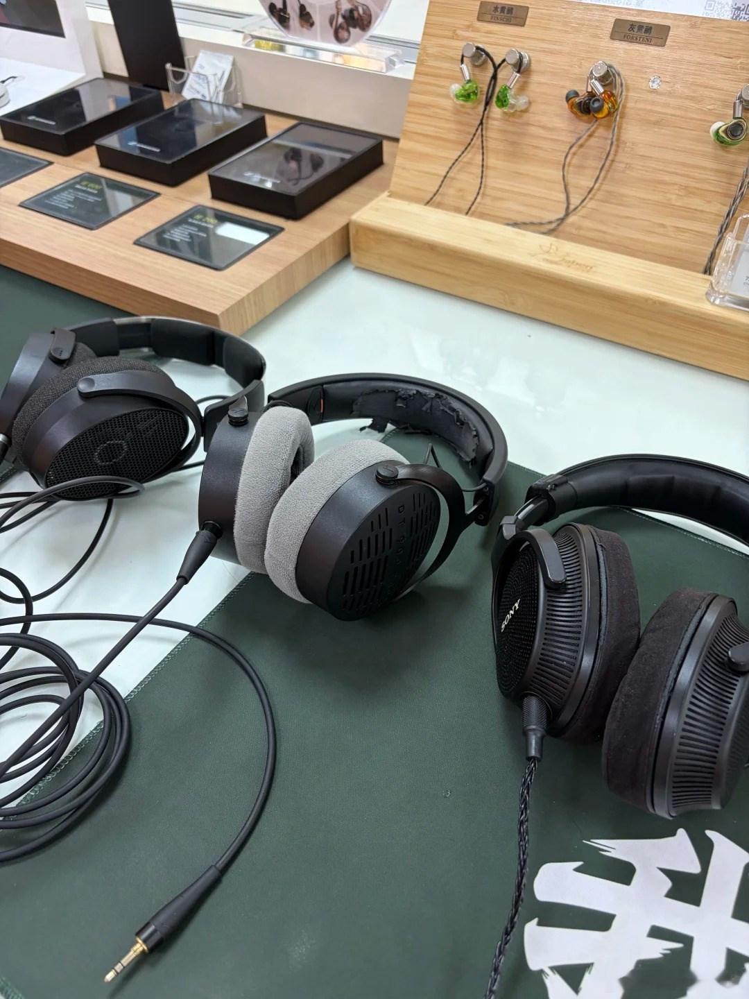 混音工作者感叹：好的耳机真的能听出很多问题！——MV1、HD490PRO、DT9