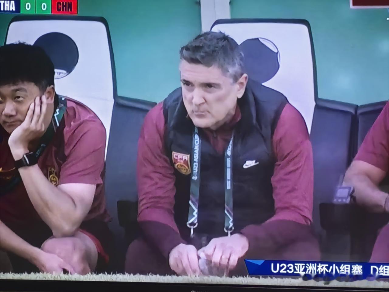 “苟着”，自打中国队U23亚洲杯小组出线，这个词就一直被用在中国队身上。不知