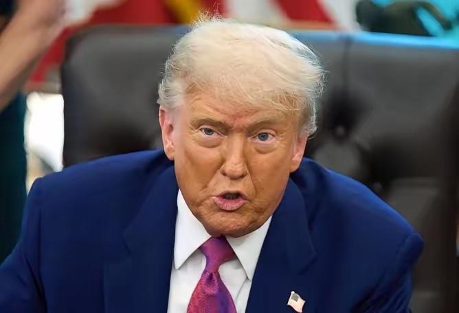 特朗普武力控制委内瑞拉石油，中国暂停所有委内瑞拉原油采购！很多人以为懂王这回