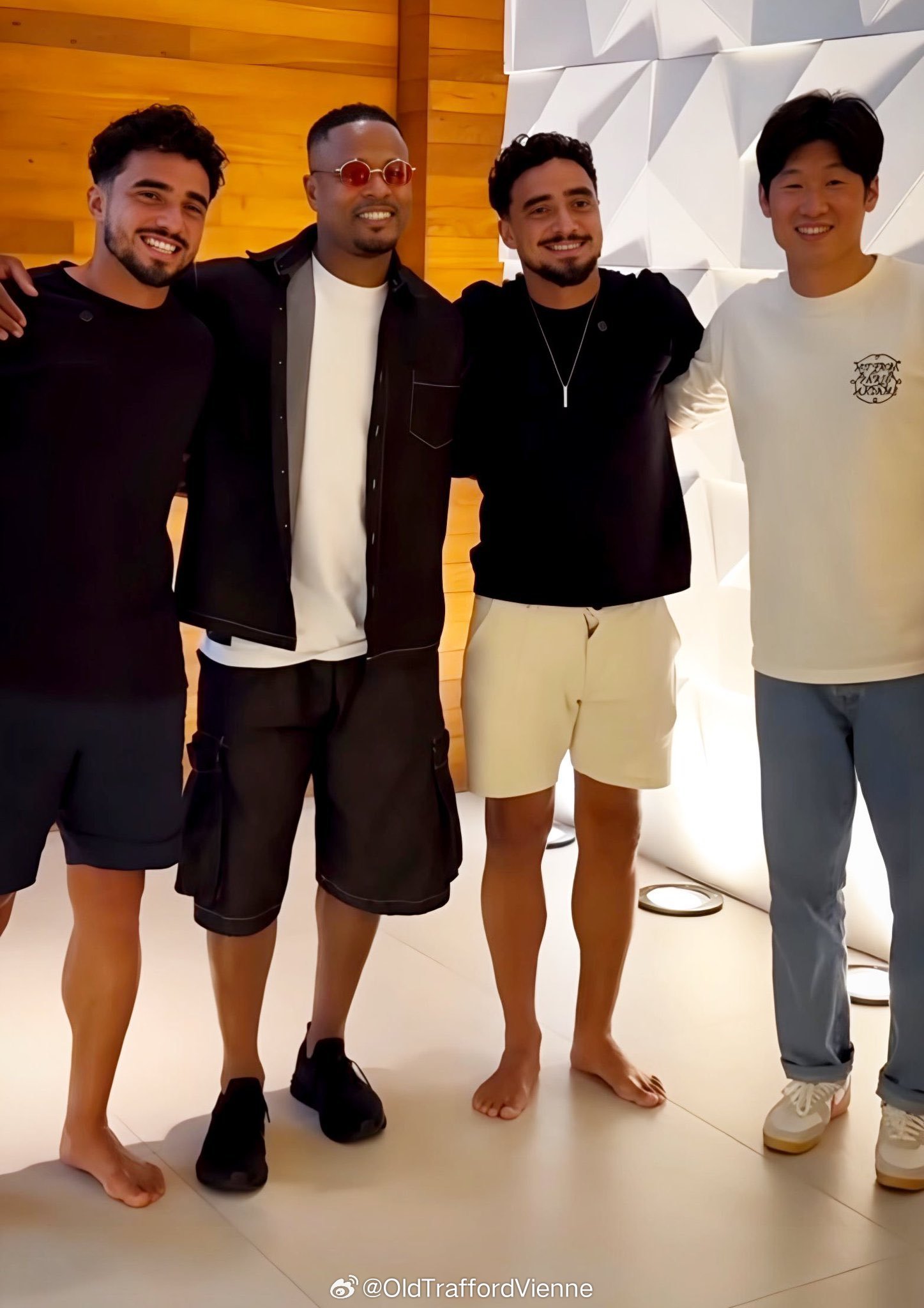 曼联人重聚，三爷，三肺，双胞胎